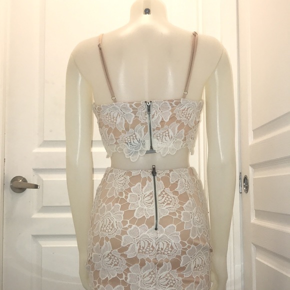 💣💣 PRICE DROP 💣💣 Rumor Boutique 2 Piece - Picture 2 of 4